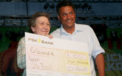 2009 Afrika Tage Wien spendet 1.000,- an den Verein Ute Bock